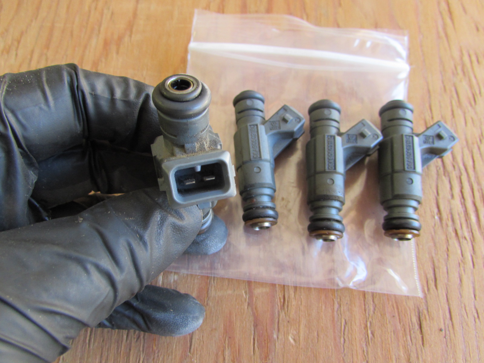 Audi TT MK1 8N Fuel Injectors (Incl. Set of 4) 06A906031BC - Hermes ...