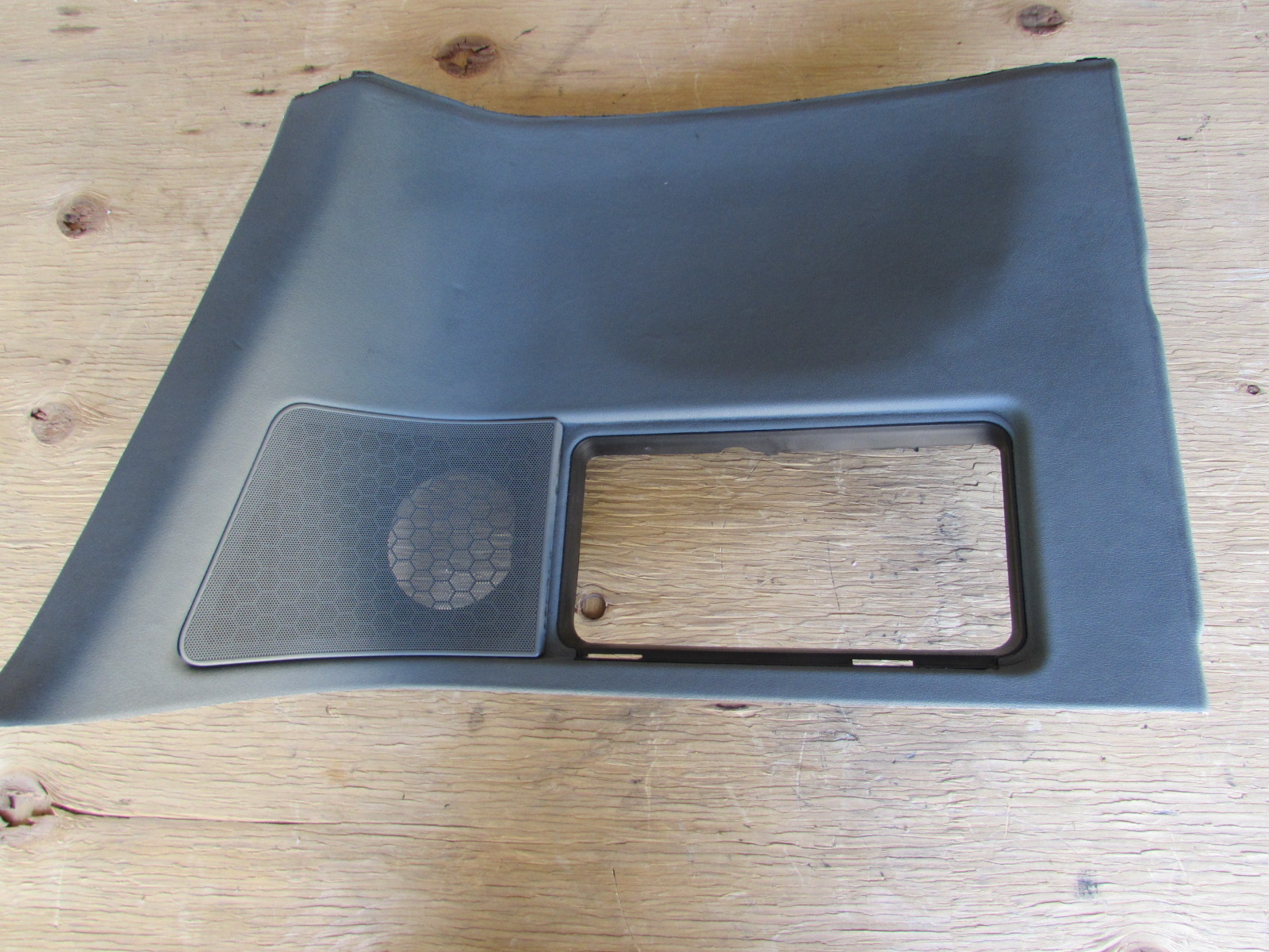 AUDI TT MK1 8N - LOAD COVER/TRIM - QUATTRO SPORT STYLE - GREY AUDI TT MK1 8N - LOAD COVER/TRIM - QUATTRO SPORT STYLE - GREY