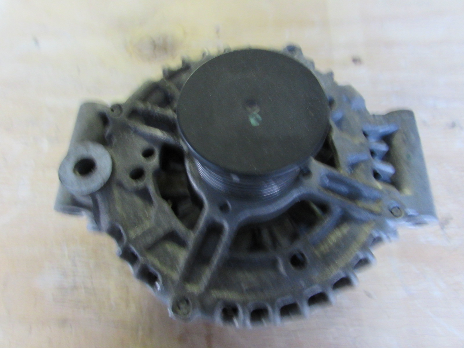 Bmw Alternator Bosch 180 Amp 12317558220 E90 E92 E93 335i 335xi