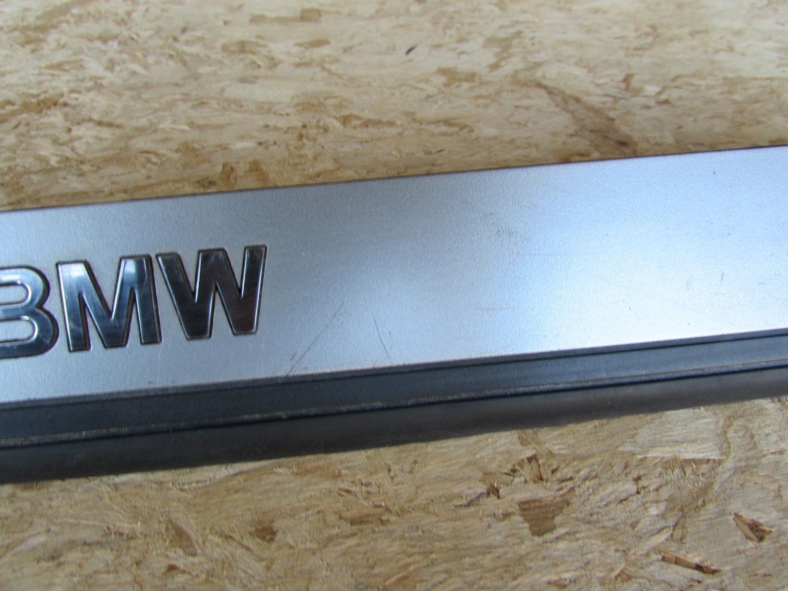 BMW Genuine Door Sill Strip Right E85/E86/E89 Z4 51478040124