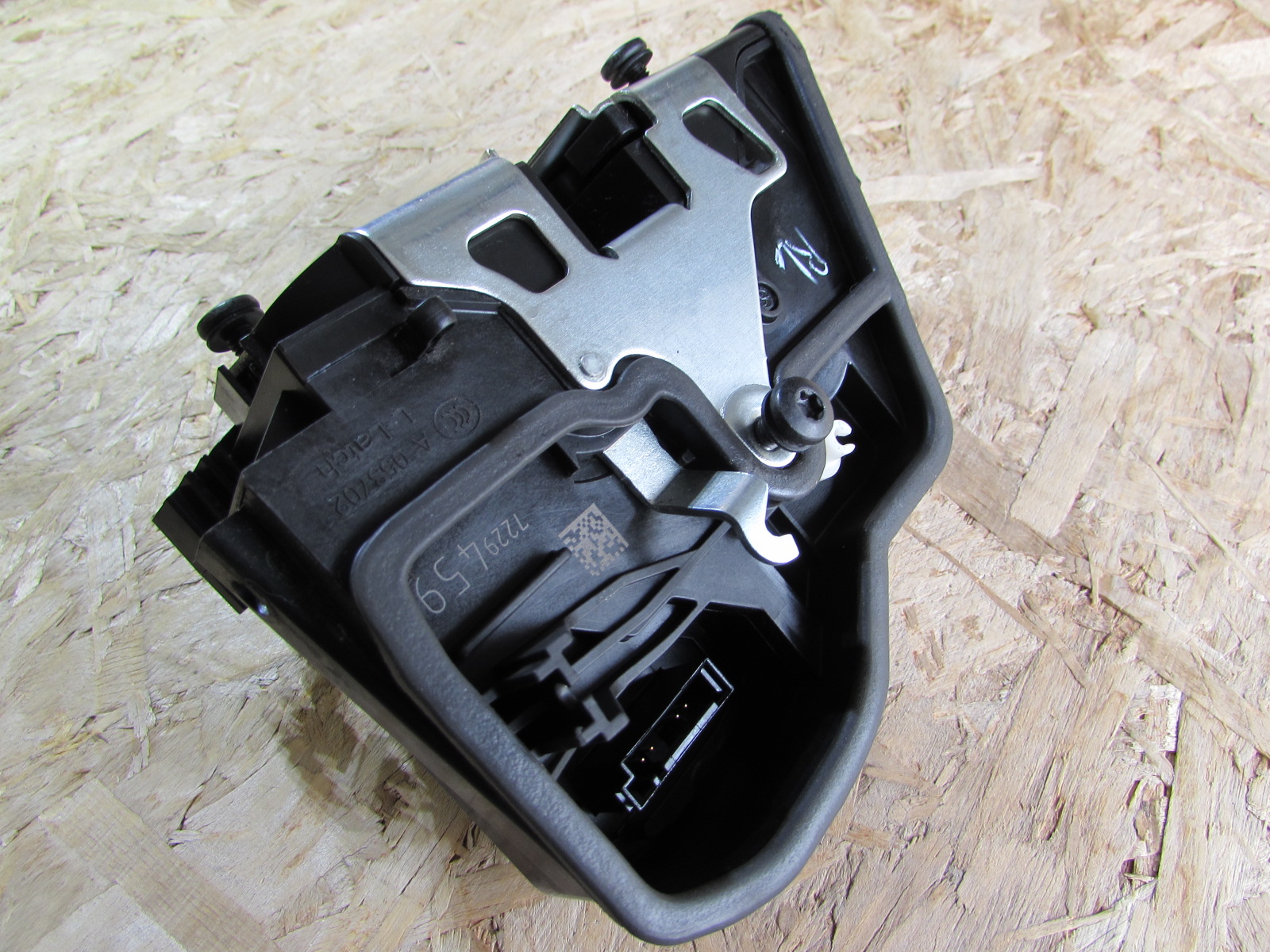 BMW Door Lock Latch, Rear Left 51227229459 3, 4, 5, 7, X Series 