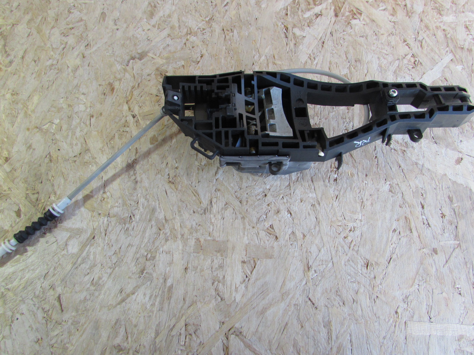 BMW Exterior Door Handle Carrier Bracket, Rear Right 51217242568 