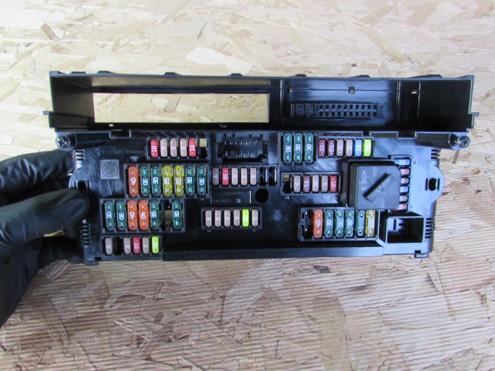 BMW Power Distribution Fuse Relay Box, Front 61149234421 F10 2011 528i ...