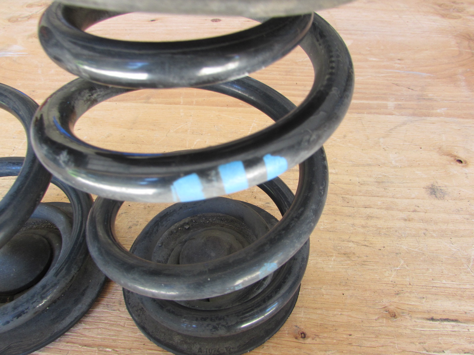 BMW Rear Coil Springs 3 Blue Marks Sport Suspension (Pair) E46 323Ci ...