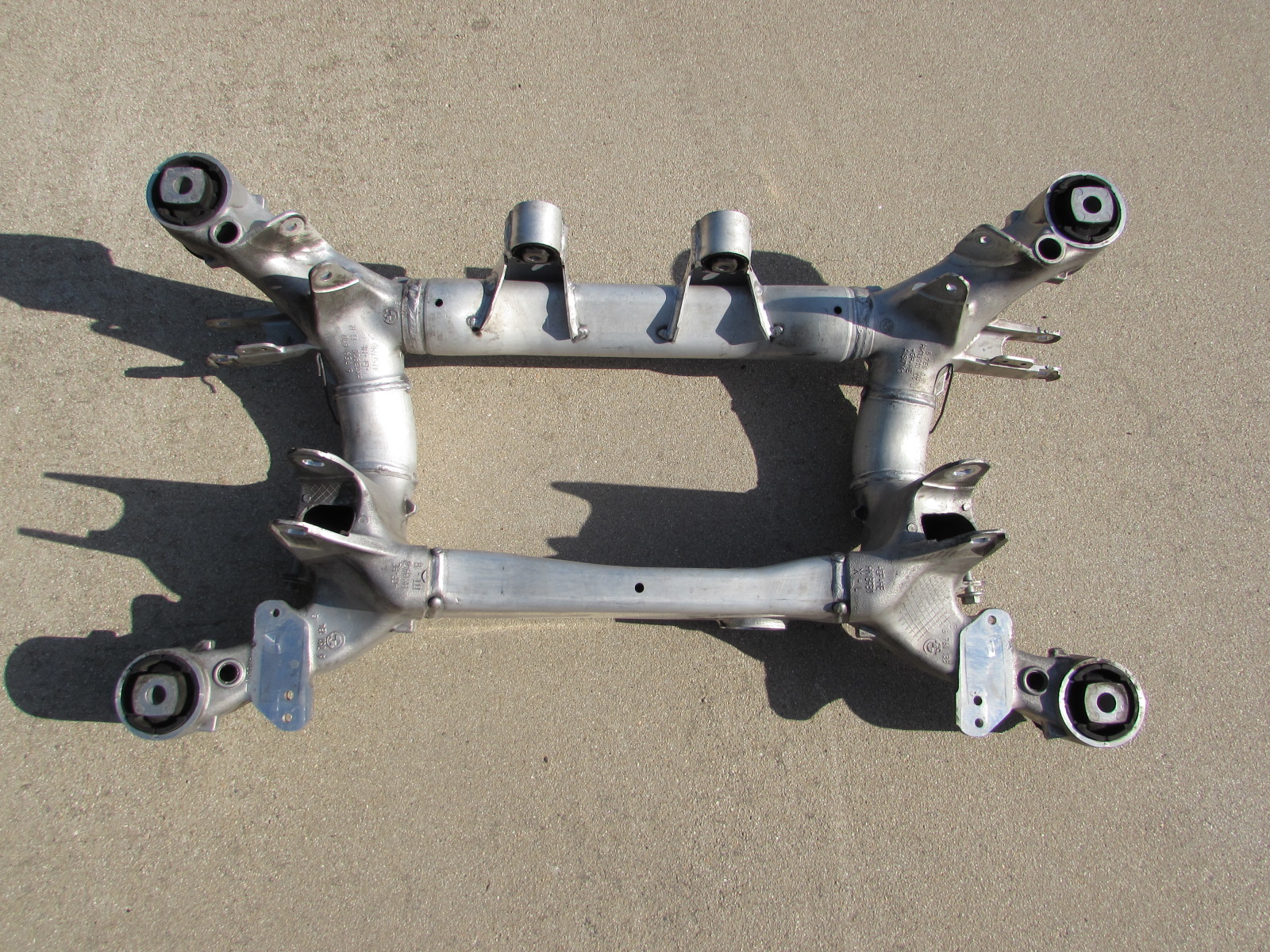 BMW Rear Subframe 33314027011 E60 525i 528i 530i 535i 545i 550i ...