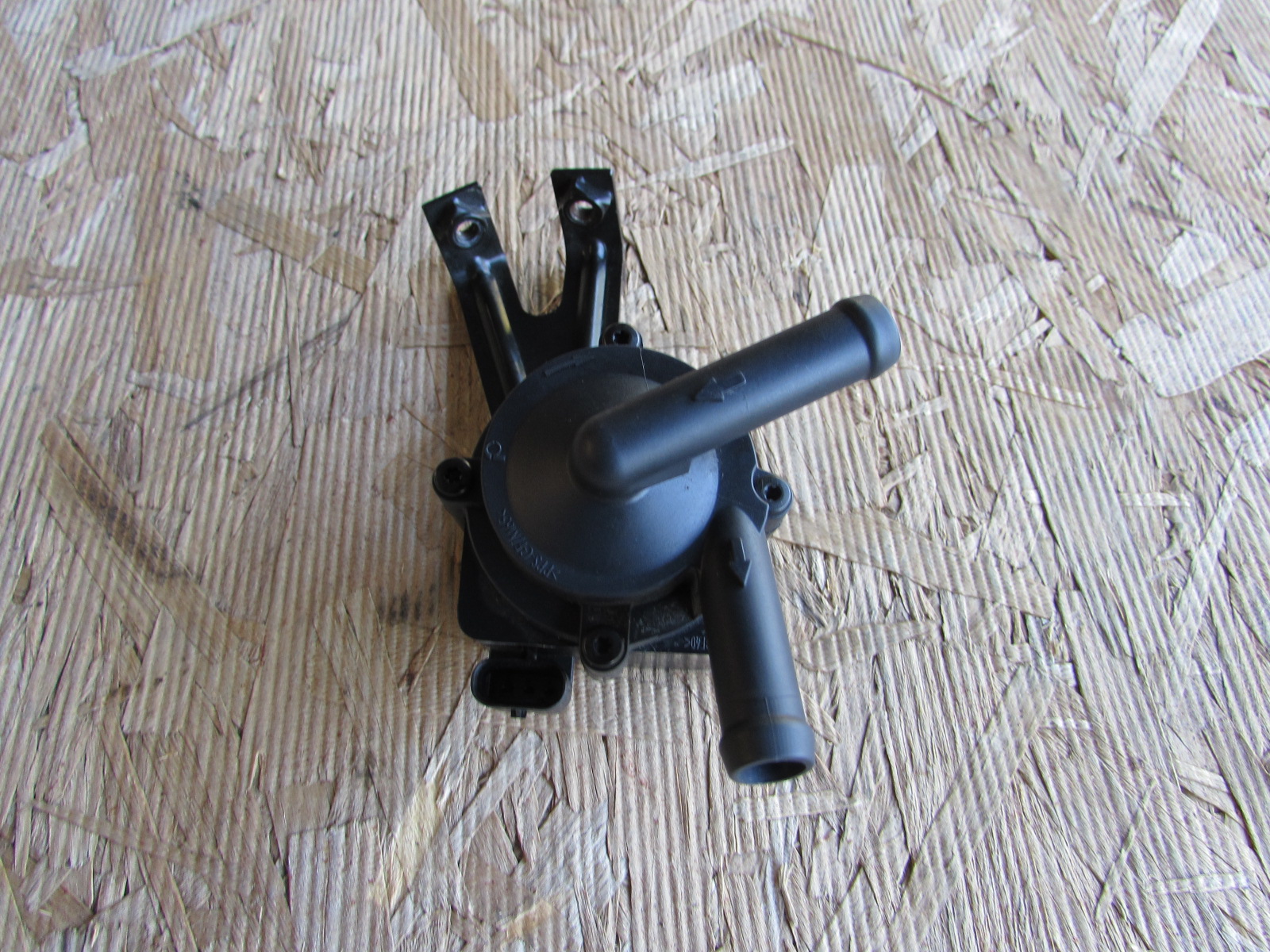 Changing water pump | BMW M5 Forum and M6 Forums