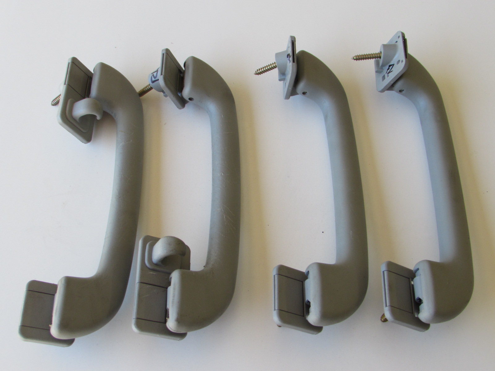 Mercedes Roof Grab Handles (Set of 4) A2088100151 W208 W210 CLK E Class ...