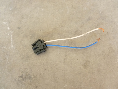 1997 BMW 528i E39 - Fuel Tank Door Actuator Connector, Plug w/ Pigtail ...