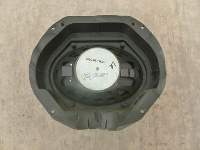 1998 Ford expedition door speaker size