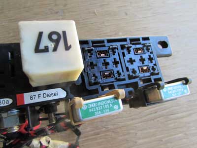 Audi TT MK1 8N Fuse Relay Box Holder Assembly Plate Central Electric ...